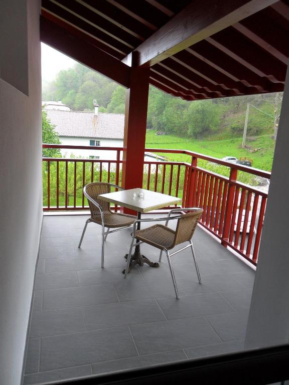 Logis Hotel Ur-Hegian Ainhoa Exterior photo