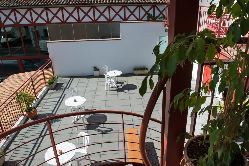 Logis Hotel Ur-Hegian Ainhoa Exterior photo
