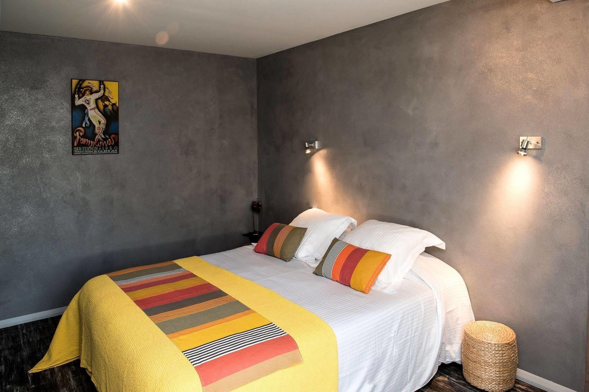 Logis Hotel Ur-Hegian Ainhoa Exterior photo